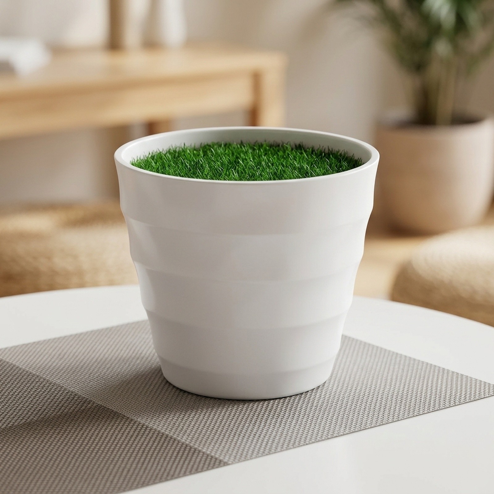 Plastic gazonvaas met kunstgra - Bonsai Garden Restaurant recensie en prijs